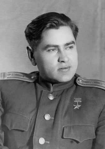 Алексей Маресьев — историческая фотография